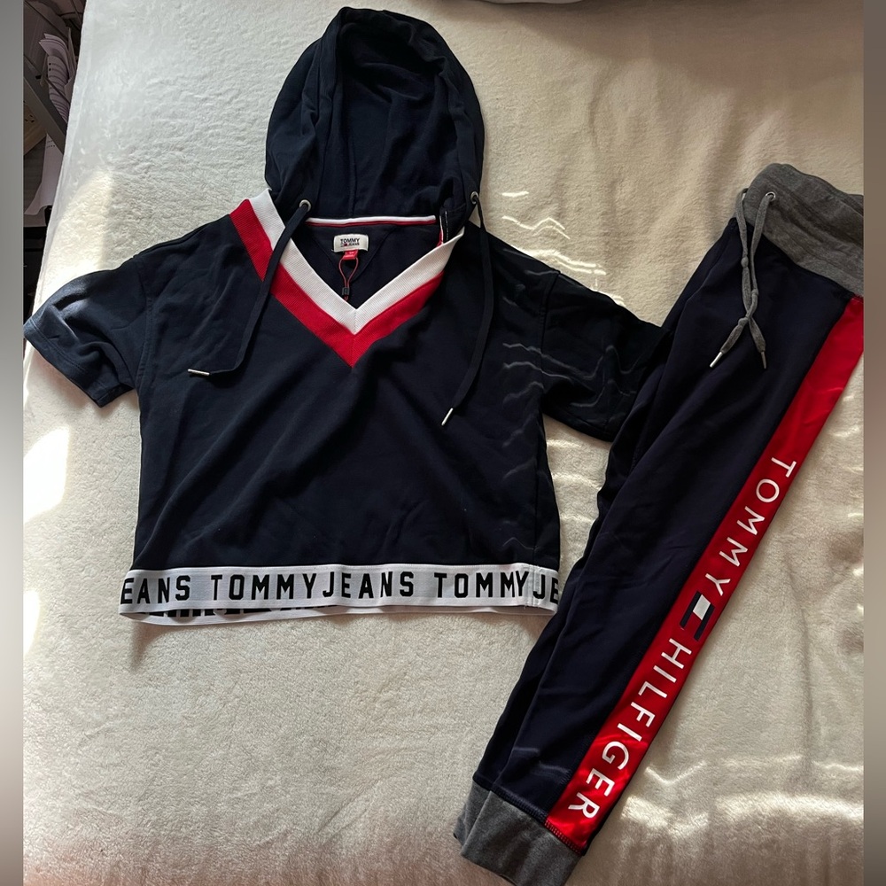 Tommy Hilfiger: Navy Hoodie top and Navy/Red Jogger Set